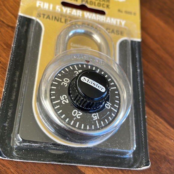 UNOPENED VINTAGE 90S MASTER COMBINATION STAINLESS STEEL CASE PADLOCK - Picture 5 of 6